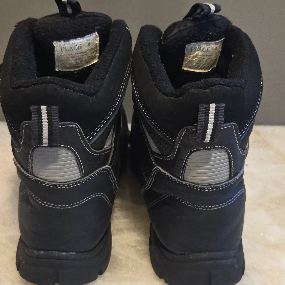 The Children's Place Black Kids Boots